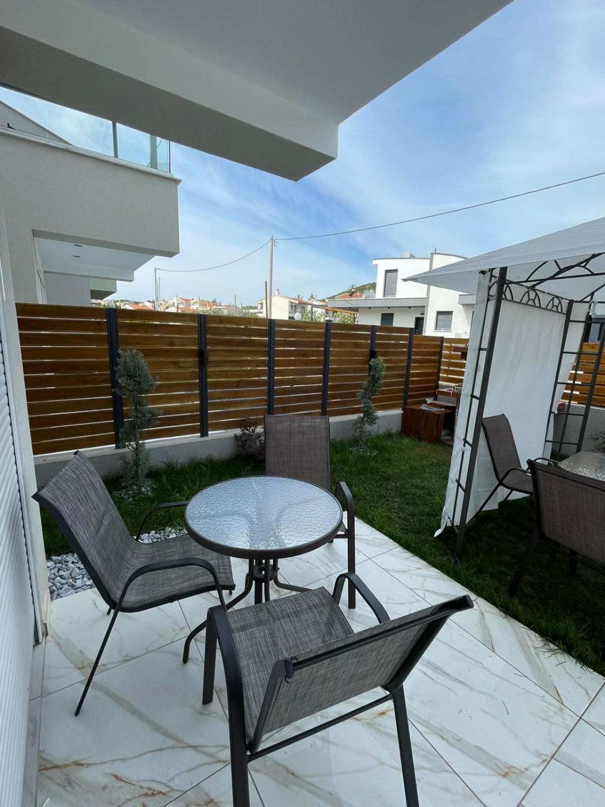Ferienwohnung Chara'S House Kavala Exterior foto